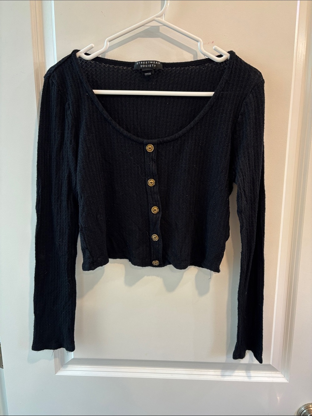Streetwear Society Black Long-Sleeve Cropped Button-Up Top